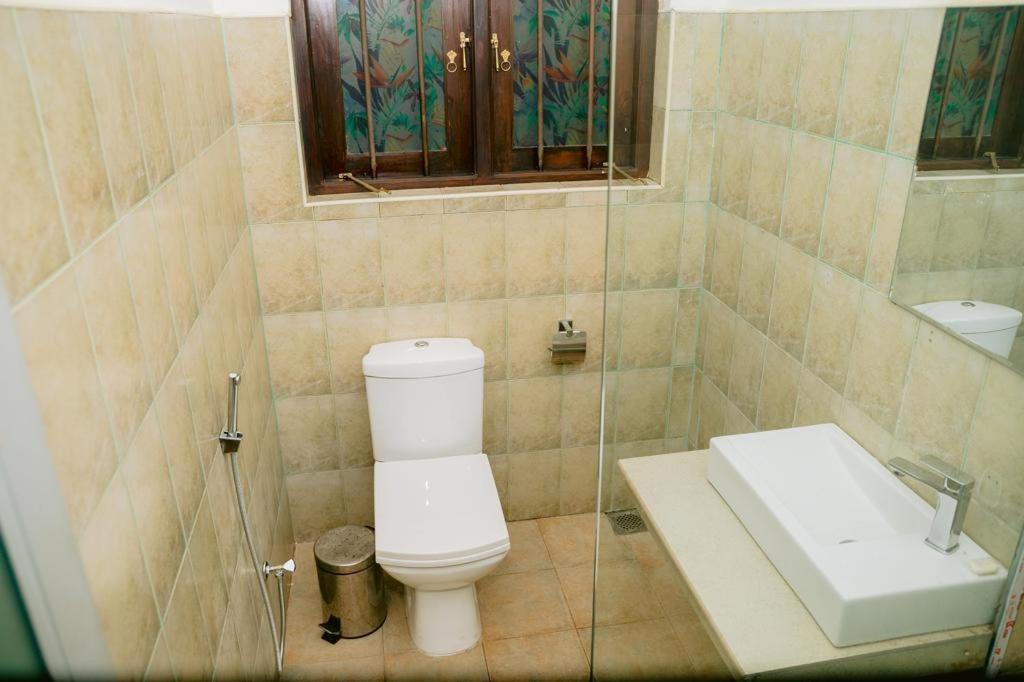 Romantic Garden Hotel Negombo Exterior foto