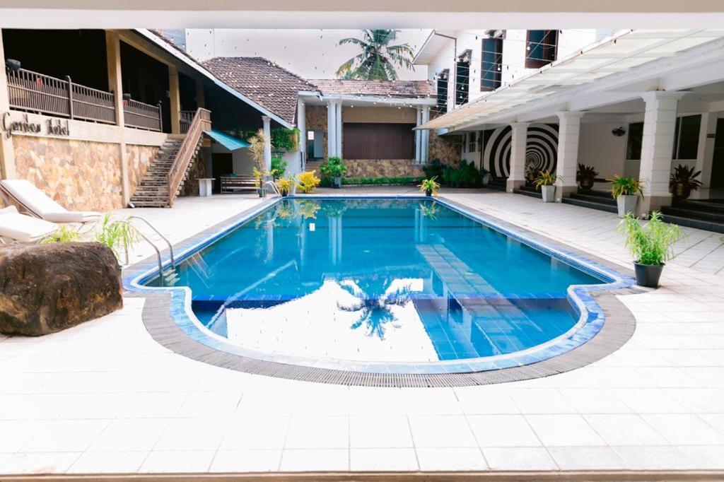Romantic Garden Hotel Negombo Exterior foto